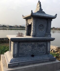 mộ môt mái đá