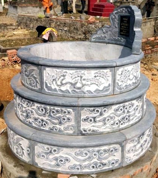 Mộ hình tròn giật cấp