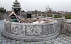 Mộ tròn khu lăng mộ