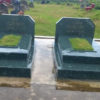 mộ bằng đá xanh rêu