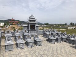Khuôn viên lăng mộ đá HT 15