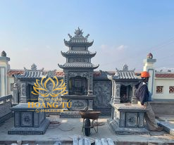 Lăng thờ cánh đá HT 52